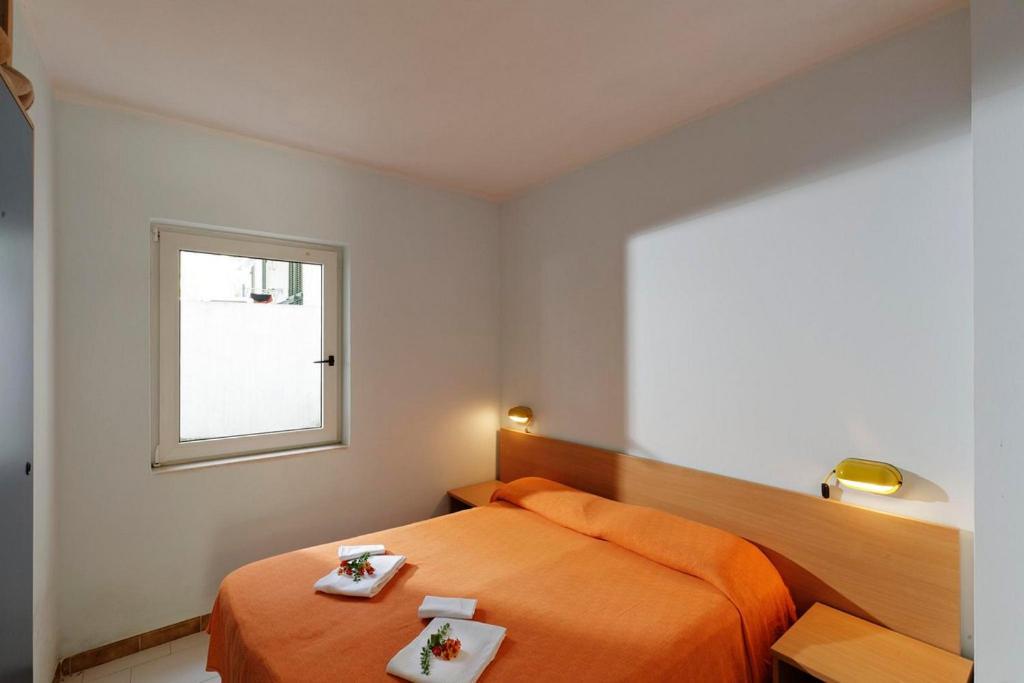 Hotel Villaggio Costa Ripa Rodi Garganico Room photo